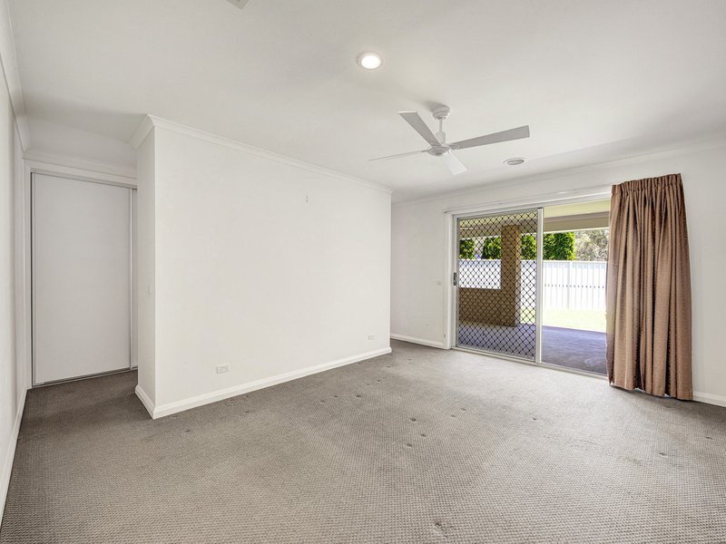 Photo - 57 Golflinks Avenue, Wodonga VIC 3690 - Image 6