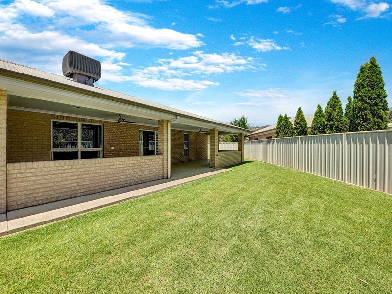 Photo - 57 Golflinks Avenue, Wodonga VIC 3690 - Image 16