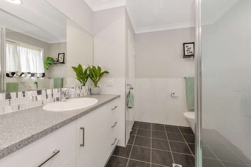 Photo - 57 Gower Street, Kelso QLD 4815 - Image 8