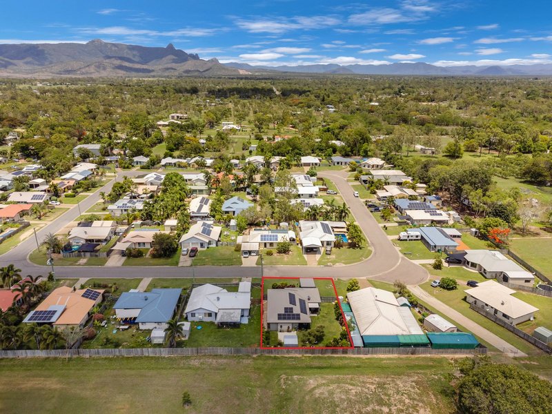 Photo - 57 Gower Street, Kelso QLD 4815 - Image 11