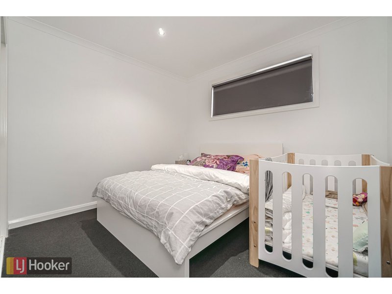 Photo - 5&7 Grattan Cove, Craigieburn VIC 3064 - Image 25