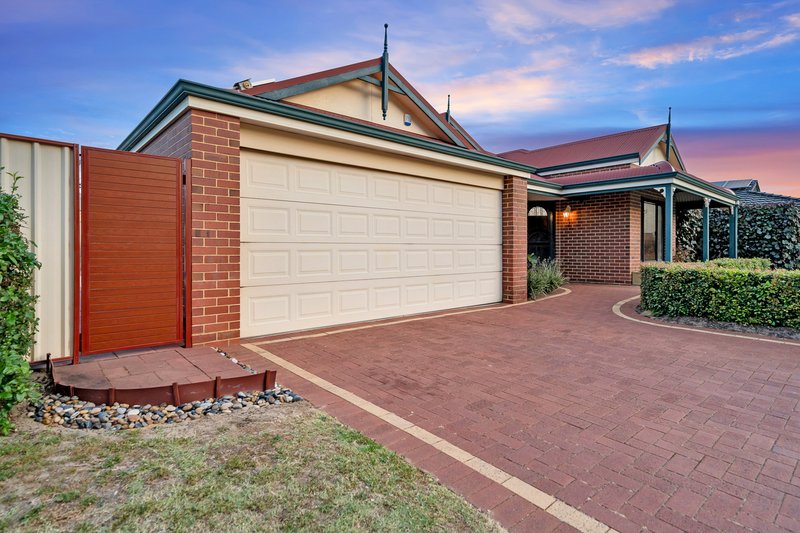 Photo - 57 Greenough Court, Jane Brook WA 6056 - Image 5