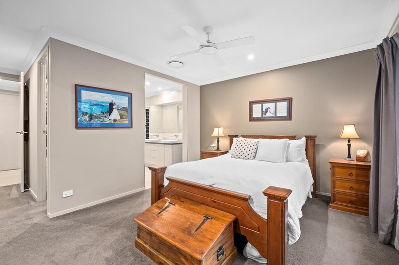 Photo - 57 Greenview Avenue, South Ripley QLD 4306 - Image 14