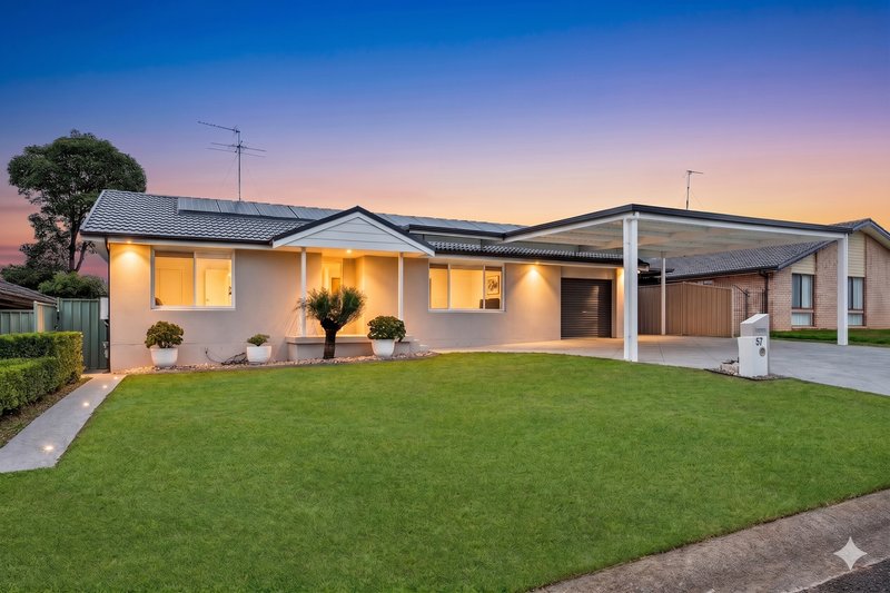 Photo - 57 Harvey Circuit, St Clair NSW 2759 - Image 1