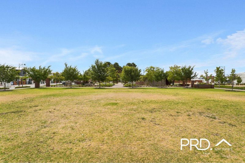 Photo - 57 Hesperia Parade, Ellenbrook WA 6069 - Image 26