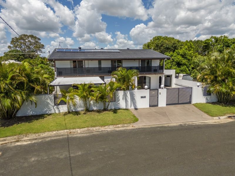 Photo - 57 Hibiscus Street, Urangan QLD 4655 - Image 6