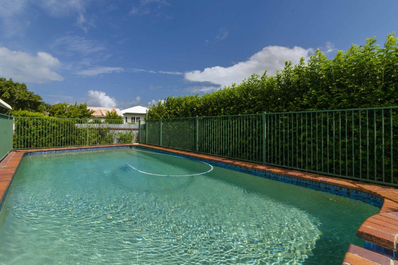 Photo - 57 Hibiscus Street, Urangan QLD 4655 - Image 23