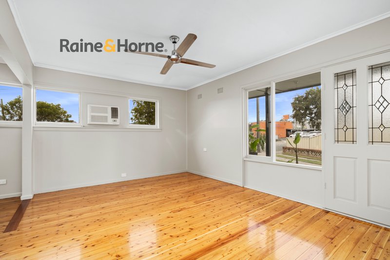 Photo - 57 Hill Road, Lurnea NSW 2170 - Image 3