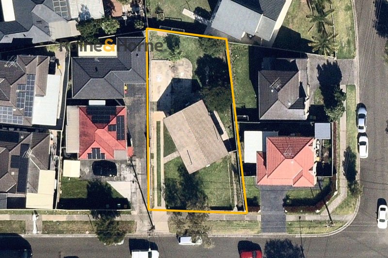 Photo - 57 Hill Road, Lurnea NSW 2170 - Image 20