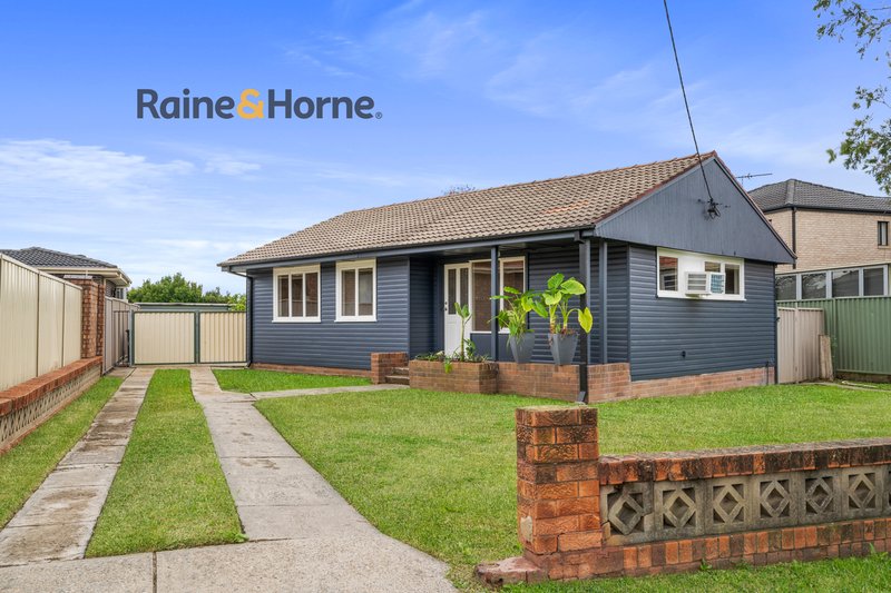 Photo - 57 Hill Road, Lurnea NSW 2170 - Image 21