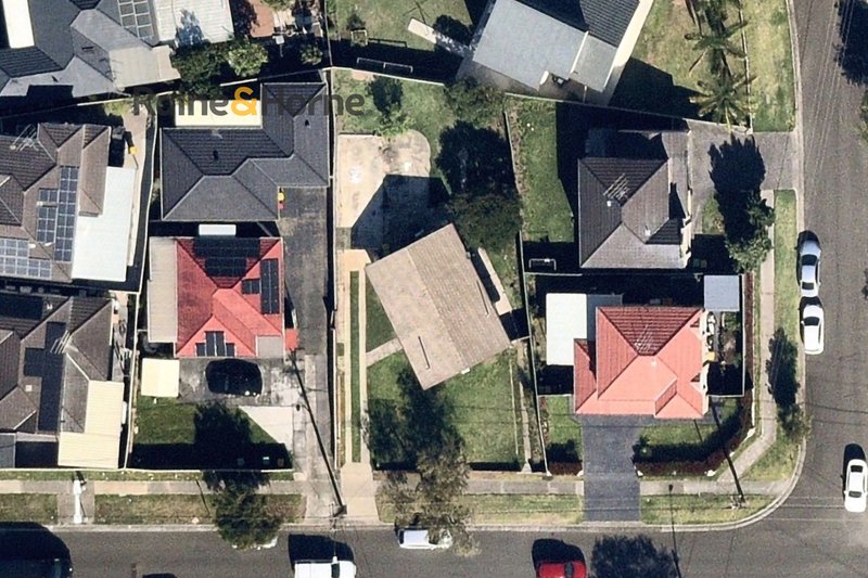 Photo - 57 Hill Road, Lurnea NSW 2170 - Image 24