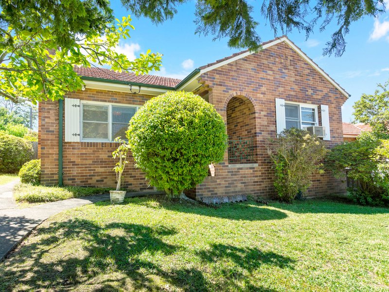 57 Hinemoa Avenue, Normanhurst NSW 2076