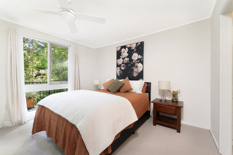 Photo - 57 Holmes Street, Turramurra NSW 2074 - Image 2