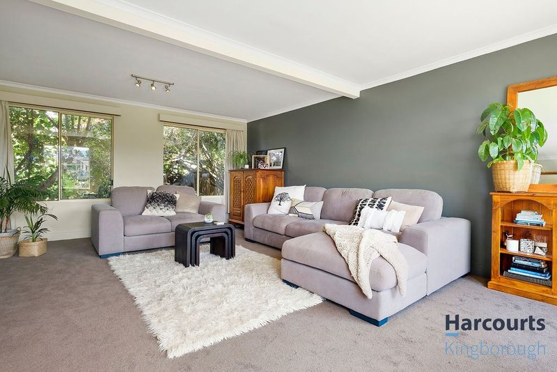 Photo - 57 Illawarra Road, Blackmans Bay TAS 7052 - Image 6