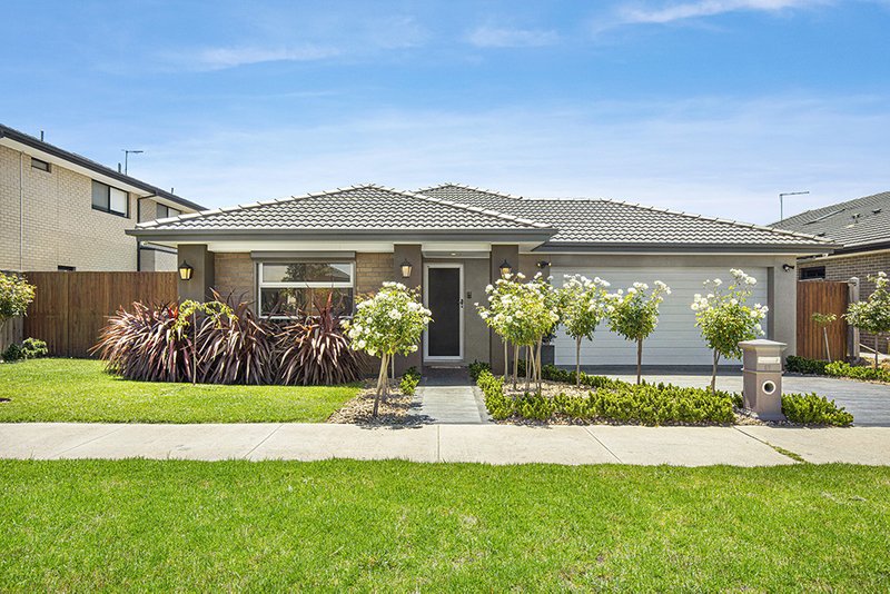 57 Inkerman Crescent, Mickleham VIC 3064