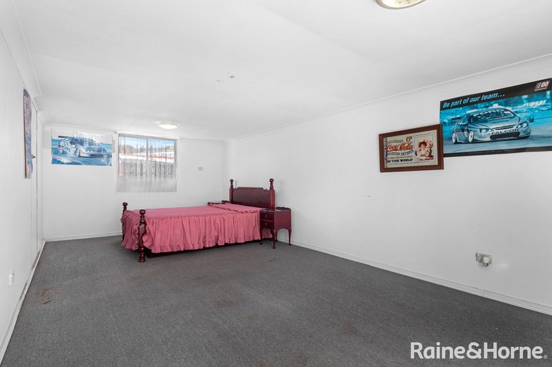 Photo - 57 John Oxley Avenue, Werrington NSW 2747 - Image 4