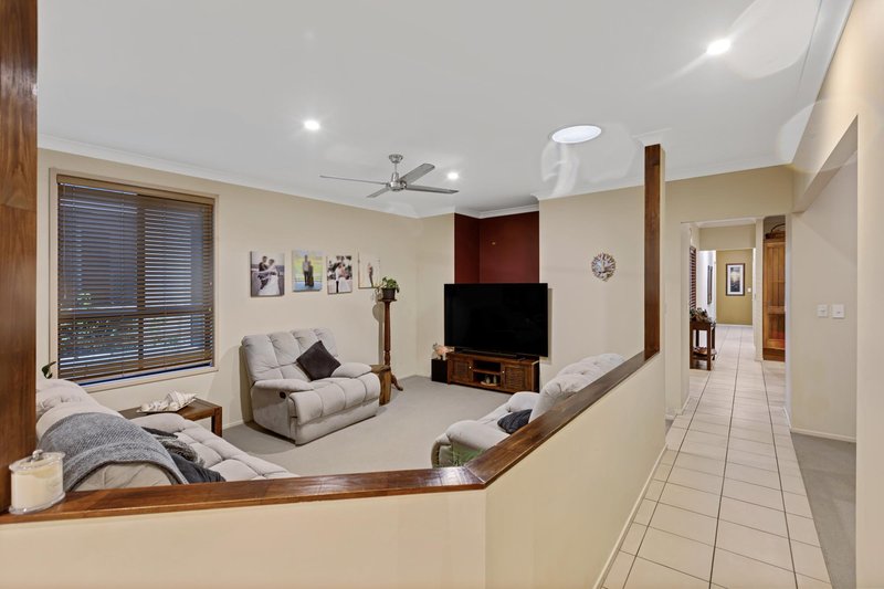 Photo - 57 Kapilano Crescent, Mountain Creek QLD 4557 - Image 5