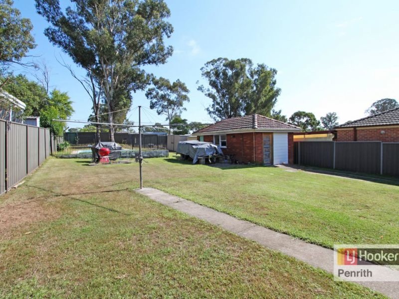 Photo - 57 Kareela Ave , Penrith NSW 2750 - Image 2