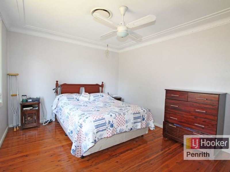 Photo - 57 Kareela Ave , Penrith NSW 2750 - Image 5