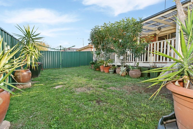 Photo - 57 Kumbara Close, Glenmore Park NSW 2745 - Image 8