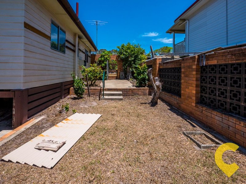 Photo - 57 Kurumba Street, Kippa-Ring QLD 4021 - Image 16