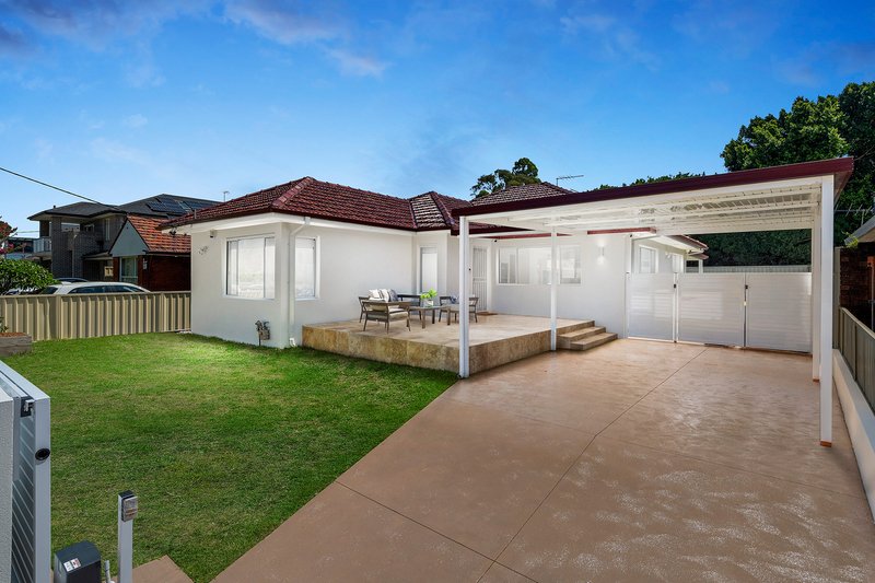 Photo - 57 Lachal Avenue, Kogarah NSW 2217 - Image 2