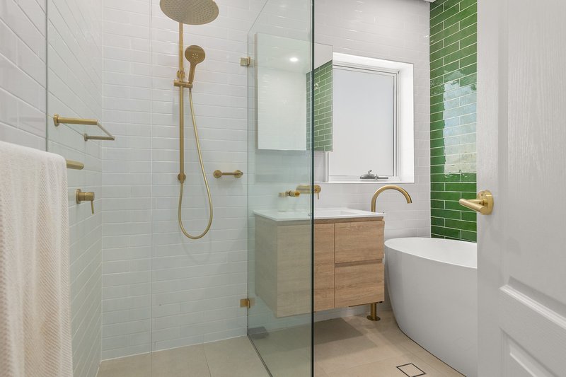 Photo - 57 Lachal Avenue, Kogarah NSW 2217 - Image 7