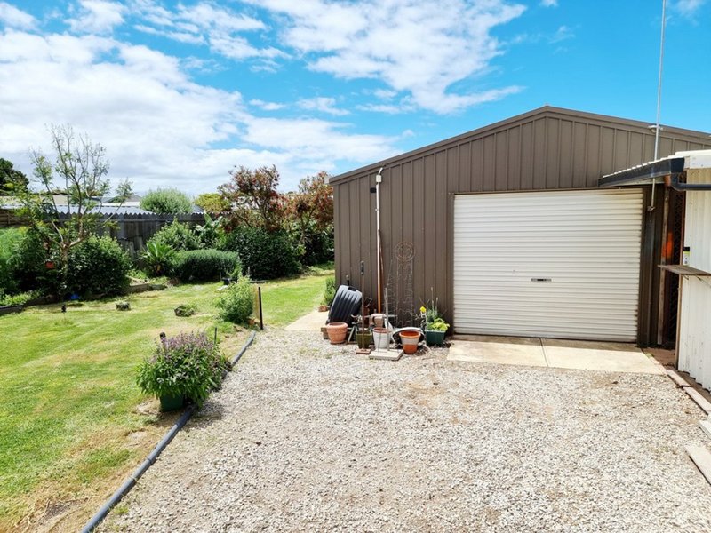 Photo - 57 Lake View Crescent, St Leonards VIC 3223 - Image 10