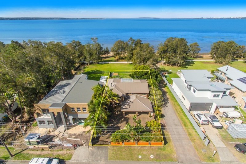 57 Lakedge Avenue, Berkeley Vale NSW 2261