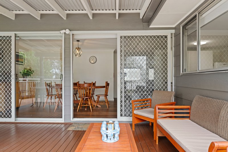 Photo - 57 Lakedge Avenue, Berkeley Vale NSW 2261 - Image 13