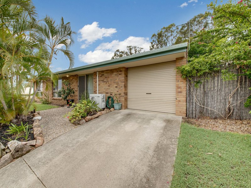 Photo - 57 Latrobe Street, Tannum Sands QLD 4680 - Image 2