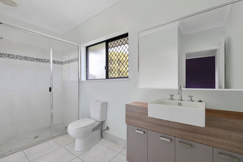 Photo - 57 Leftwich Street, White Rock QLD 4868 - Image 7