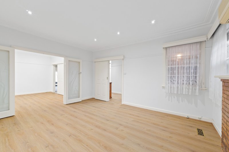 Photo - 57 Manton Road, Clayton VIC 3168 - Image 4