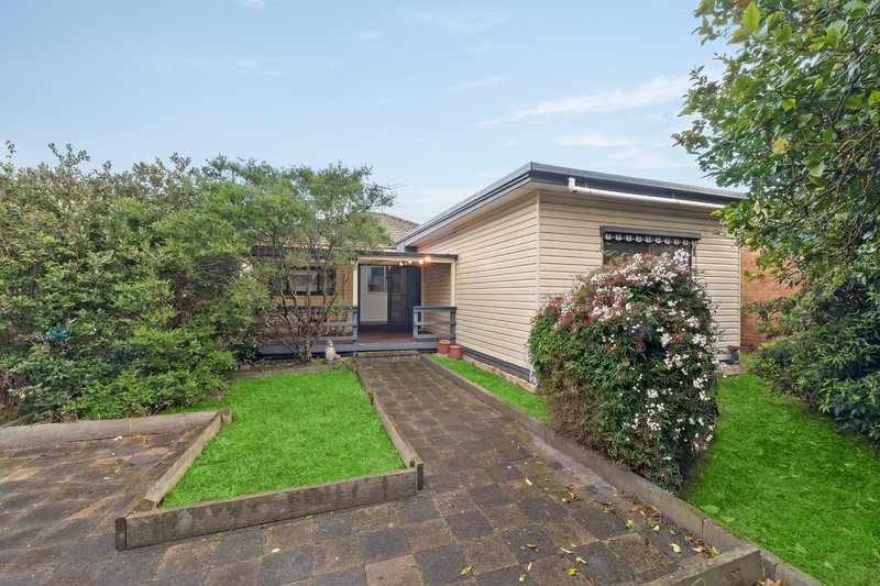 Photo - 57 Manton Road, Clayton VIC 3168 - Image 10