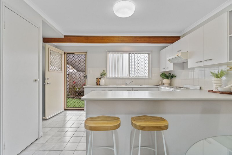 Photo - 5/7 Maranda Street, Shailer Park QLD 4128 - Image 5