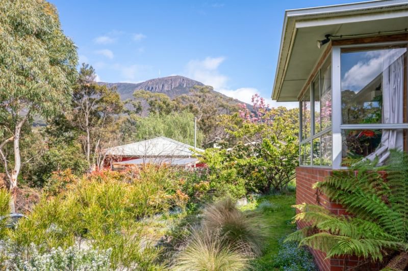Photo - 57 Marlyn Road, South Hobart TAS 7004 - Image 10