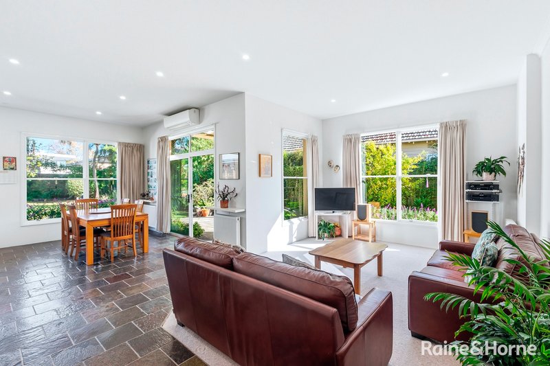 Photo - 57 Melbourne Road, Williamstown VIC 3016 - Image 3