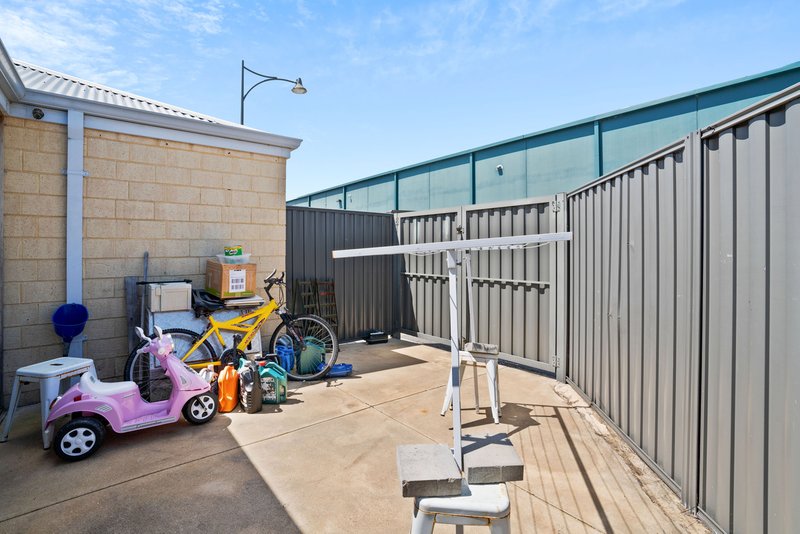 Photo - 57 Mennock Approach, Baldivis WA 6171 - Image 16