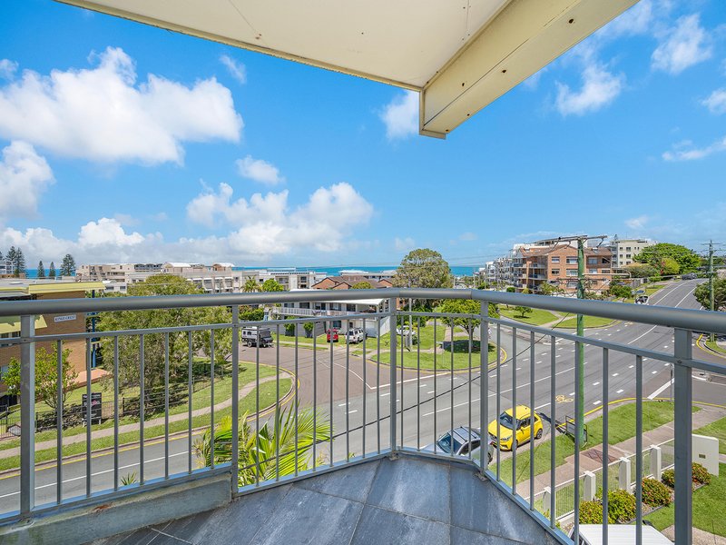 Photo - 5/7 Moreton Parade, Kings Beach QLD 4551 - Image 5