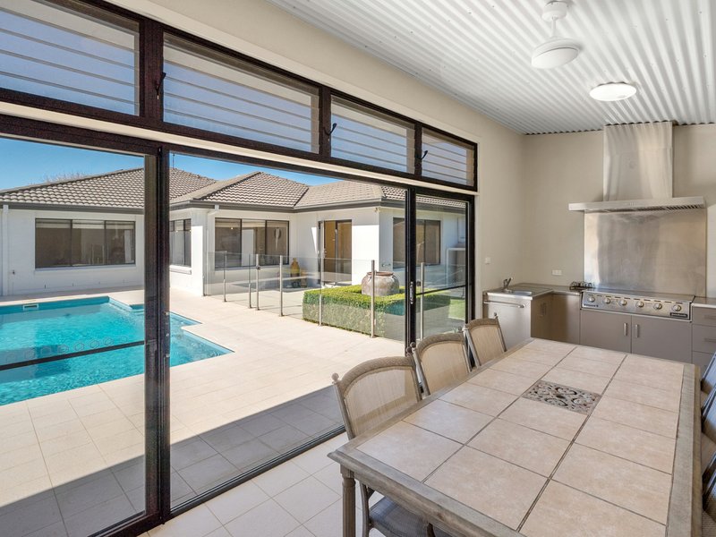 Photo - 57 Nelson Drive, Griffith NSW 2680 - Image 10