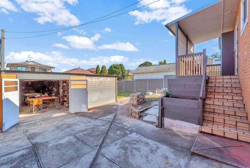 Photo - 57 Neville Street, Smithfield NSW 2164 - Image 10