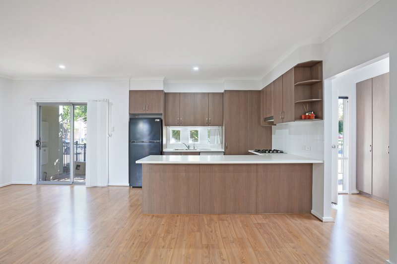 Photo - 57 Nolan Place, Munno Para SA 5115 - Image 6