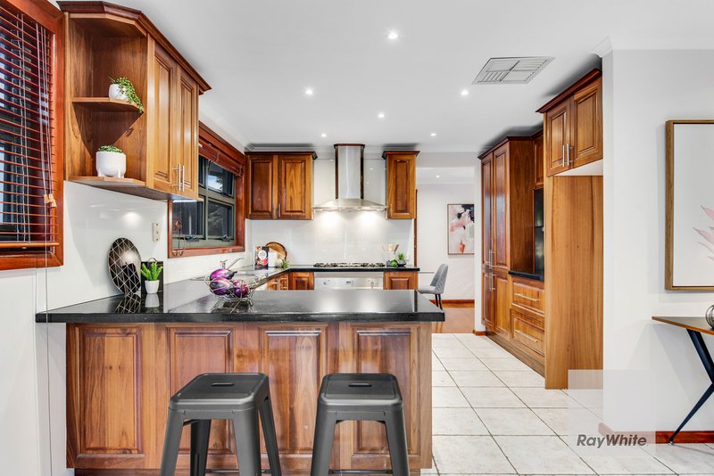 Photo - 57 North Circular Road, Gladstone Park VIC 3043 - Image 8