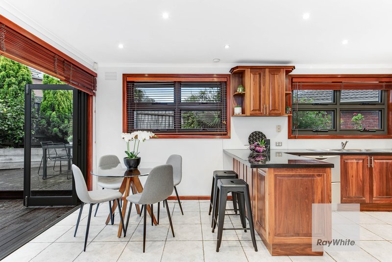 Photo - 57 North Circular Road, Gladstone Park VIC 3043 - Image 10