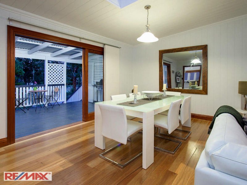 Photo - 57 Northcote Street, East Brisbane QLD 4169 - Image 12