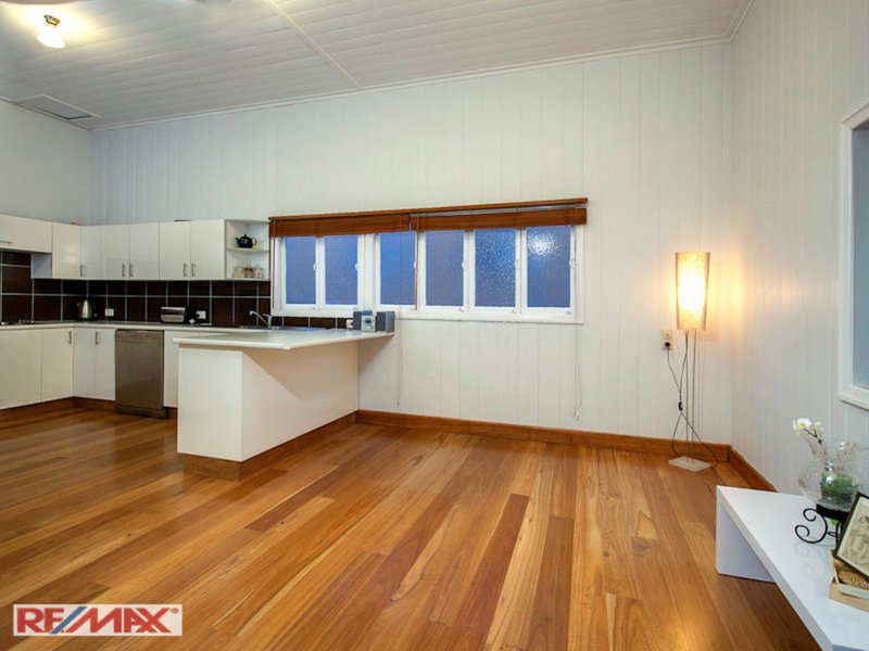 Photo - 57 Northcote Street, East Brisbane QLD 4169 - Image 14