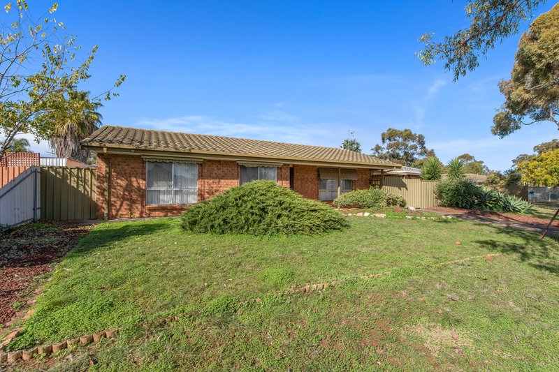 Photo - 57 Otama Court, Craigmore SA 5114 - Image 2