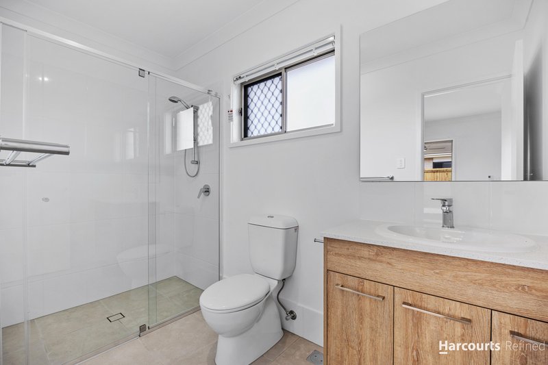 Photo - 57 Outlook Boulevard, Gleneagle QLD 4285 - Image 7