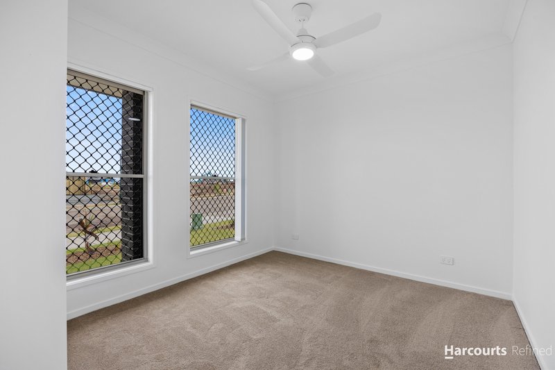 Photo - 57 Outlook Boulevard, Gleneagle QLD 4285 - Image 9