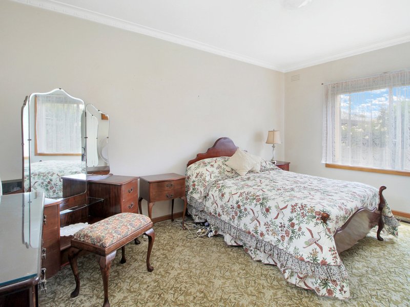 Photo - 57 Pinnock Street, Bairnsdale VIC 3875 - Image 8